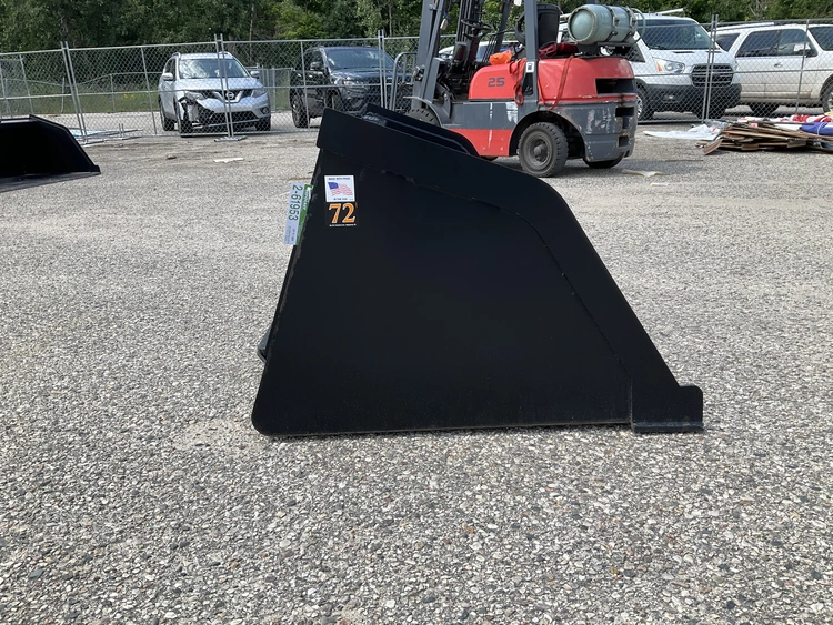 Used TOMAHAWK 72" SNOW/ MULCH BUCKET Skid Steer Buckets Michigan US | Miedema Asset Management Group #1342544