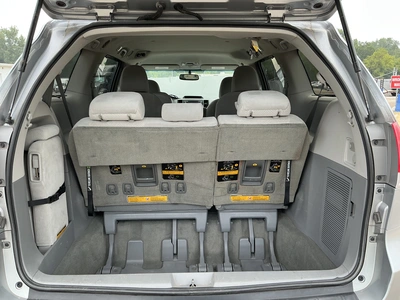 Used 2012 TOYOTA SIENNA Vans Michigan US | Miedema Asset Management Group #1316143