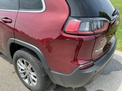 USED 2021 JEEP CHEROKEE