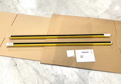 2TLA022302R0700 | ABB  Orion1-4-30-120-B Safety Light Curtain Set, 30mm Resolution - New Other