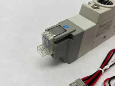 USED SMC SOLENOID VALVE 4/5-PORT