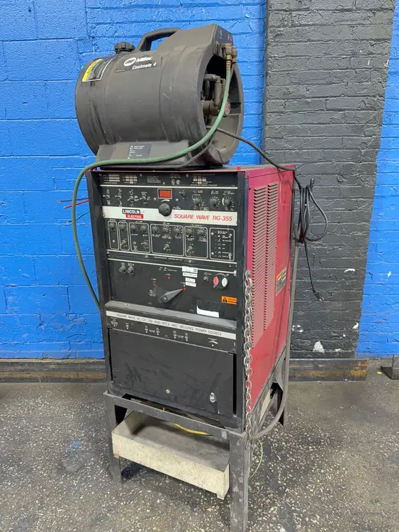 Used LINCOLN SQUAREWAVE TIG355 Welding Machinery (Other) Ohio US | HGR 24 #1147740