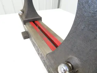 Bench Center Inspection Eccentricity Runout Tool 11-3/4" Swing 25-1/4" Bed