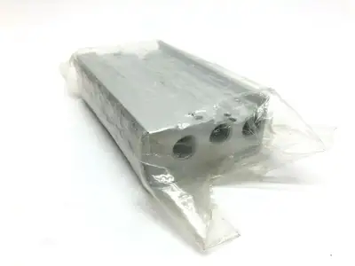 VV5QZ25-0601TC | SMC  Pneumatic Manifold Block - New
