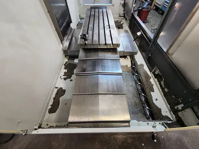 2011 HAAS VF-4SS Vertical Machining Centers | SMS Engineering (3)