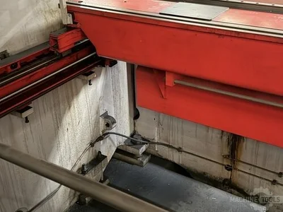 USED 2000 BEYELER MAMMUT PR10