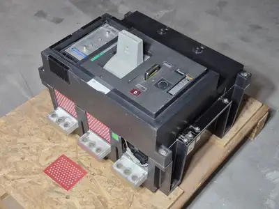 NEW MERLIN GERIN CM1600N