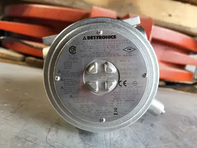 NEW DET-TRONICS PIRECLA1A1W1