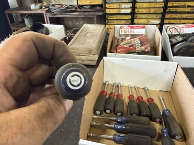 Used _UNKNOWN_ _UNKNOWN_ Screw Drivers Michigan US | Miedema Asset Management Group #1371989
