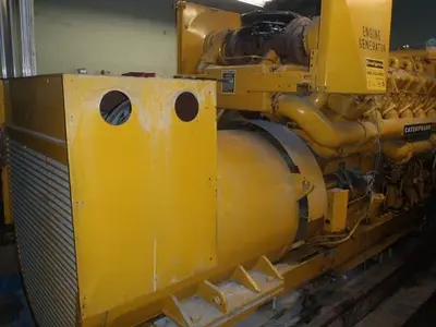 Caterpillar D398 600 KW Standby Generator w/612 Hours