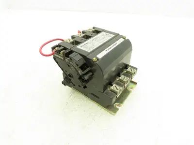 Siemens 40FP32A Contactor Motor Starter 25Hp 600VAC 3Ph 480V Coil Ser C Size 2