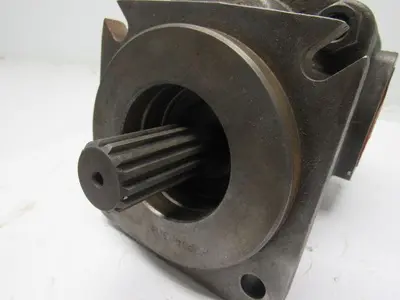 PARKER COMMERCIAL PGP 640 30E 104  Heavy Duty Cast Iron Hydraulic Pump See Specs