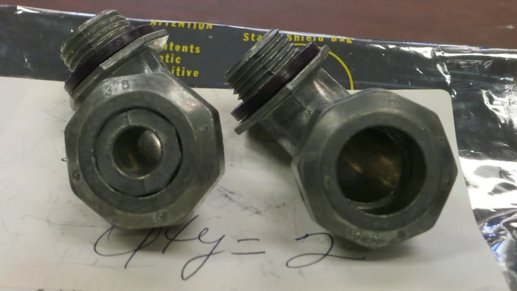 Used Unbranded/Generic 3/8" Liquid tight 90 Degree Electrical Fittings Arizona US | ASSET CONVERSION SPECIALISTS, INC. #312470