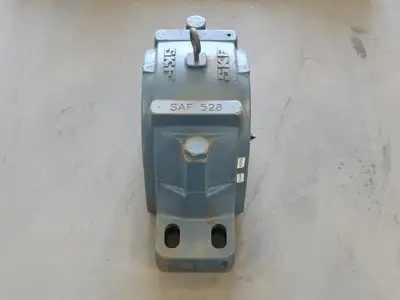 USED SKF SAF 528