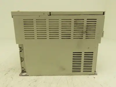 Sumitomo HF3214-5A5 VFD Inverter AC Drive 380/500V 5.5kW 7.5HP 3PH Missing Screw