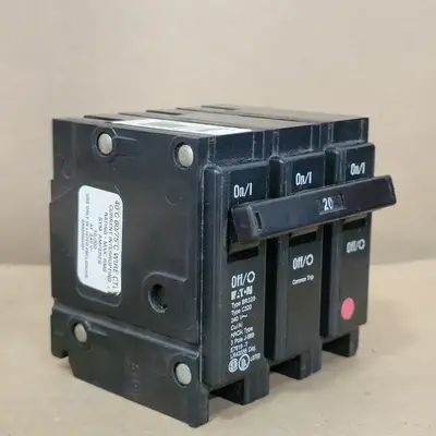 Used EATON BR320 Switchgears British Columbia CA | Lenmark #239292
