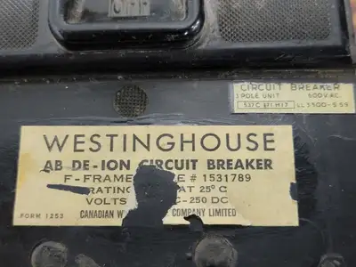 100 Amp 3 Pole 600 volts Circuit Breaker