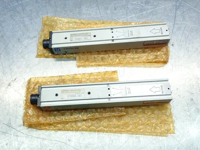 NEW KEYENCE PJV22
