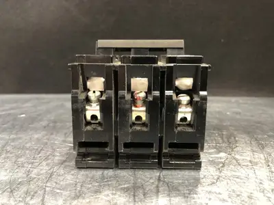 Used ITE BQ3-B015 Switchgears British Columbia CA | Lenmark #244031