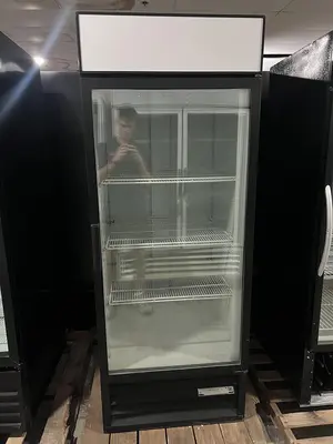 Used BEVERAGE AIR MT27 Display Refrigerators Florida US | BAM Discount Restaurant Equipment #1397966