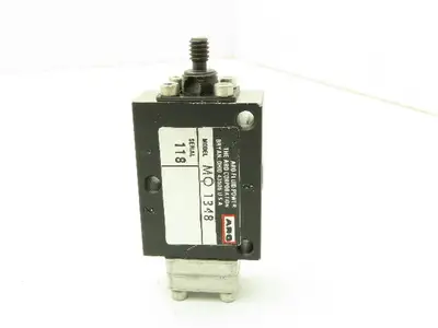 Aro MQ 1348 Pneumatic 3 Way Valve NC 1/8" NPT Air or Manual Activated