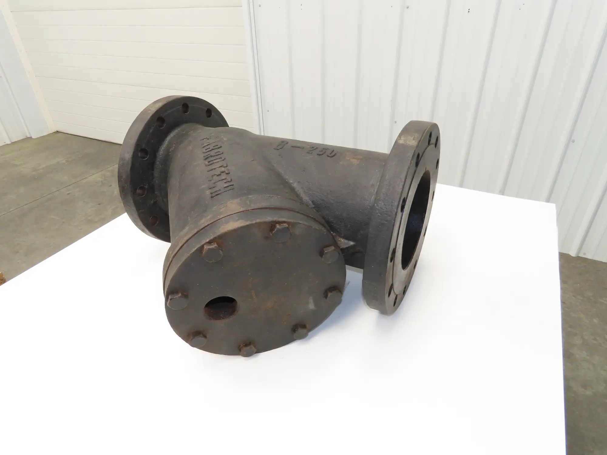 Fabrotech 8-250 Cast Iron Y Strainer Valve 8" Flanged 250PSI Wye
