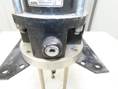Ingersoll Rand ARO 67120-P43 Pneumatic Extrusion Pump Air Motor Only