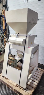USED Kunzel 2-Roller Malt Mill | German Engineering - high end precise grain mill!