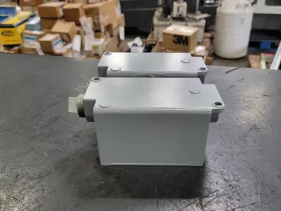 New | in-Stock ALLEN-BRADLEY 800H-2HHX7 Switchgears British Columbia CA | Lenmark #240649