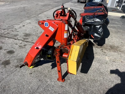 NEW HOLLAND 617 Disc Mower | County Equipment Company LLC (11)