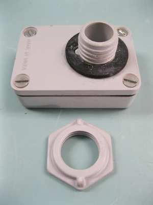 Lot (2) Stahlin E64358 1/2" Industrial Breather Vent L11