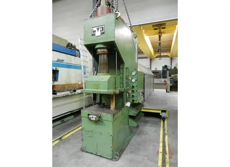 Used LVD 120 TON + 40 TON Gap Frame (OBS) Presses BE | Apt International N.V #362119