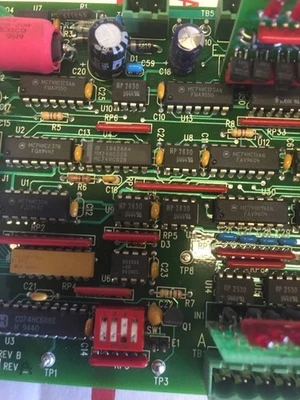 USED Cincinnati Milacron PCB 841116 Rev B