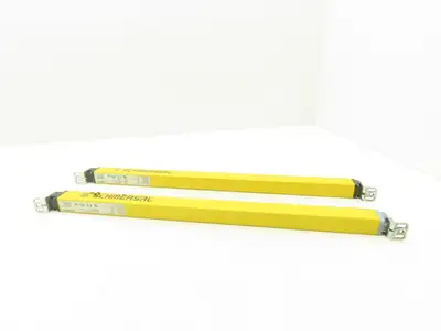 Schmersal SLC440-ER-0490-14-01 Safety Light Curtain Transmitter & Receiver Set