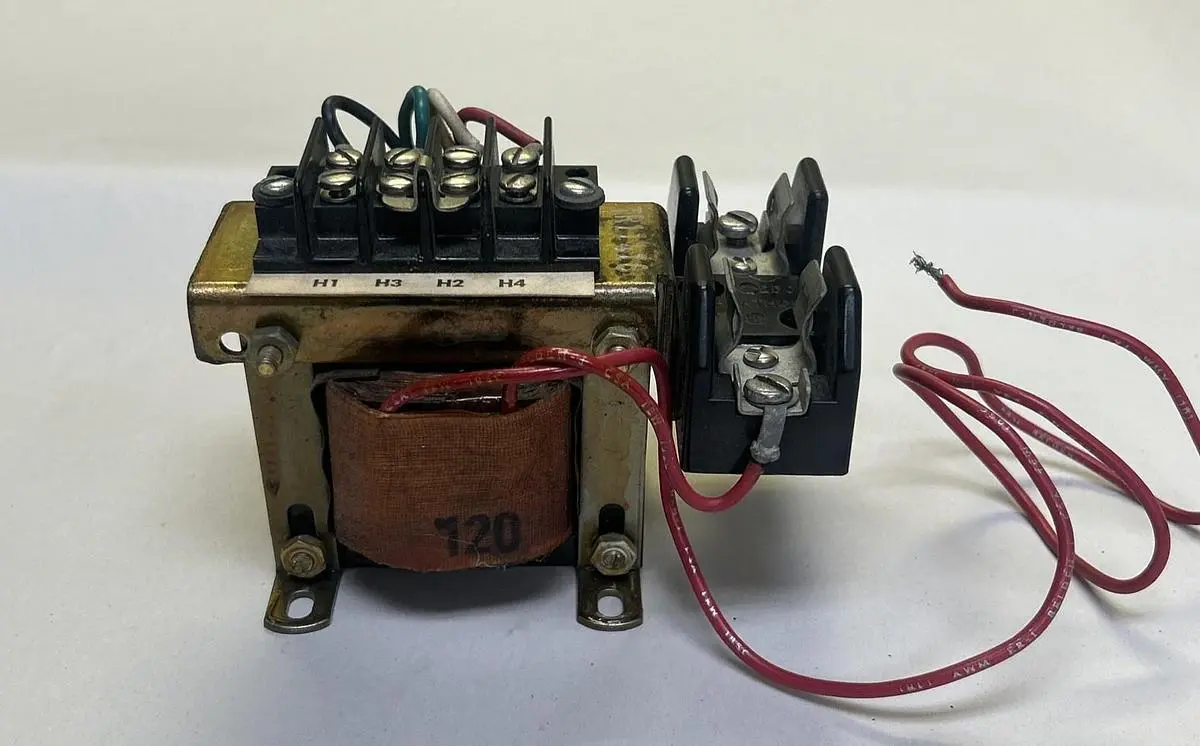 USED SYLVANIA TR23-3