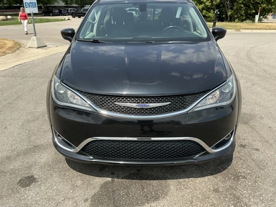 Used 2020 CHEVROLET PACIFICA Vans Michigan US | Miedema Asset Management Group #1321281