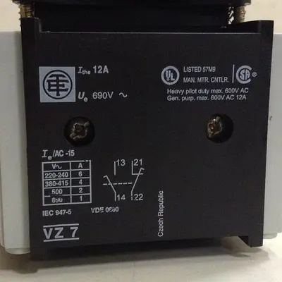USED TELEMECANIQUE VZ7