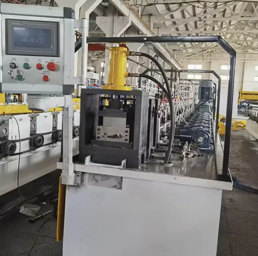 Garage Door Roll Forming Machine in Canada