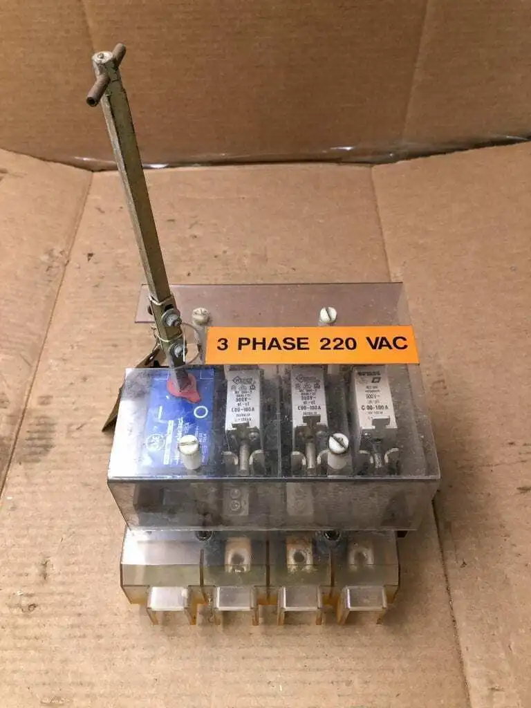 CGE VC4PF 125A 3 Pole Rotary Disconnect Switch 500-660VAC AC23