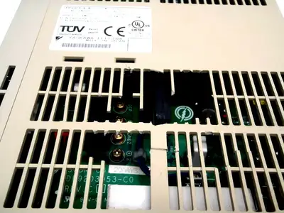 Used YASKAWA AC SERVO AMPLIFIER 12 AMP 3 PHASE 200-240VAC Servo Controller Parts | Maverick Industrial Sales #1107401