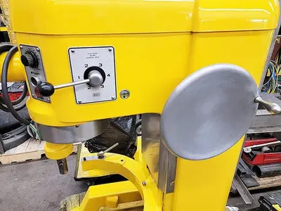HOBART L800 Planetary Mixers | Harvest Equipment and Fabrication Inc (2)