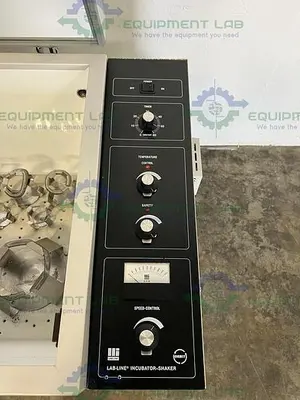 USED LAB LINE INSTRUMENTS 3525 INCUBATOR SHAKER  1" ORBIT