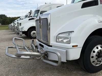 Used 2018 KENWORTH T880 TRUCK TRACTOR Conventional trucks Michigan US | Miedema Asset Management Group #1709455