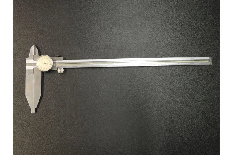 Used _UNKNOWN_ _UNKNOWN_ Dial Calipers Ohio US | Thompson Auctioneers #1516262