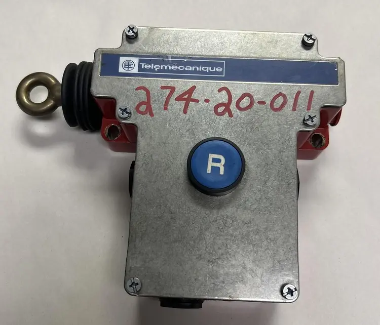 Used TELEMECANIQUE XY2CE2A150 Miscellaneous Equipment (Electrical & Power) Ohio US | Surplus Asset Holdings #1237270