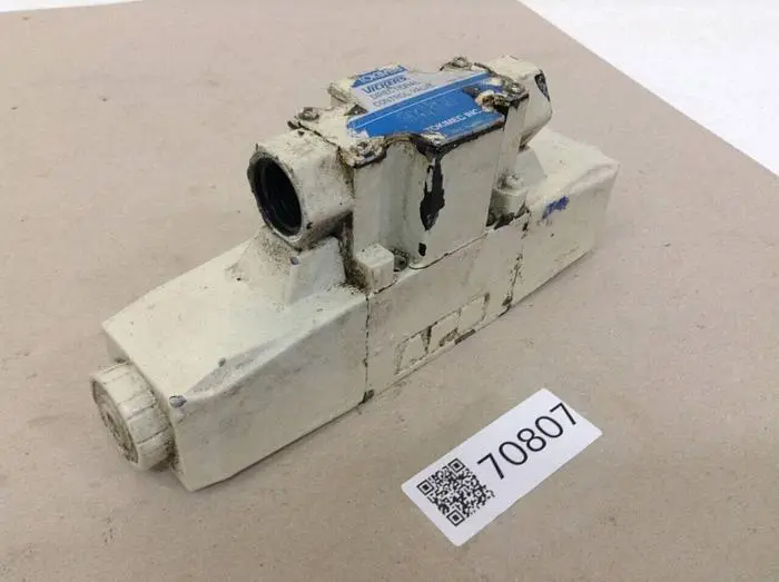 Used VICKERS DG4V36CMP7H750JA100 Valves/Fittings Michigan US | Ideal Machinery #588769