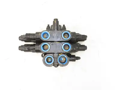 New | in-Stock HUSCO _UNKNOWN_ Valves/Fittings | Arrow Industrial #566004