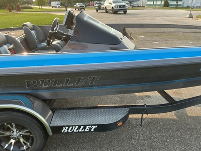 Used 2018 BULLET 21XRS Boats (Misc) Michigan US | Miedema Asset Management Group #1423319