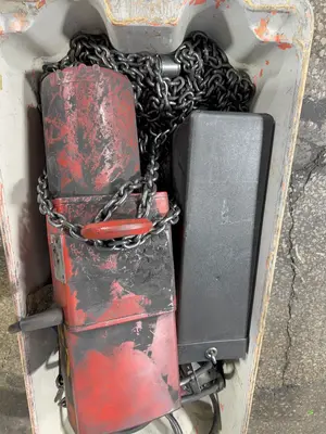 USED DAYTON 3YB77