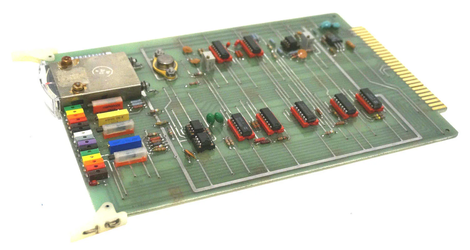 CATERPILLAR 30081348 BOARD
